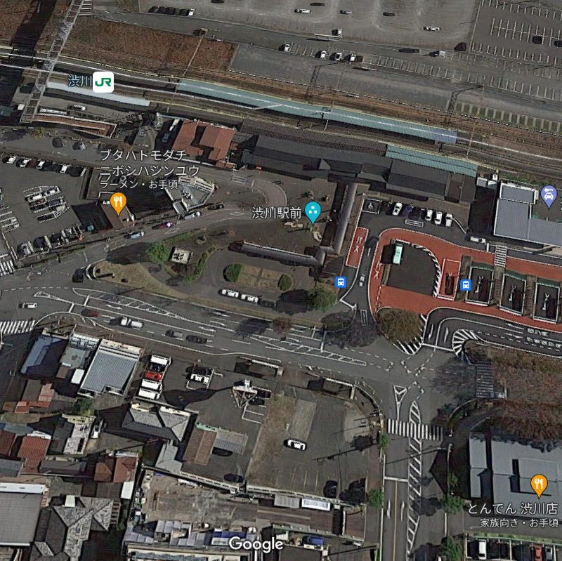 渋川駅前広場Google写真.png